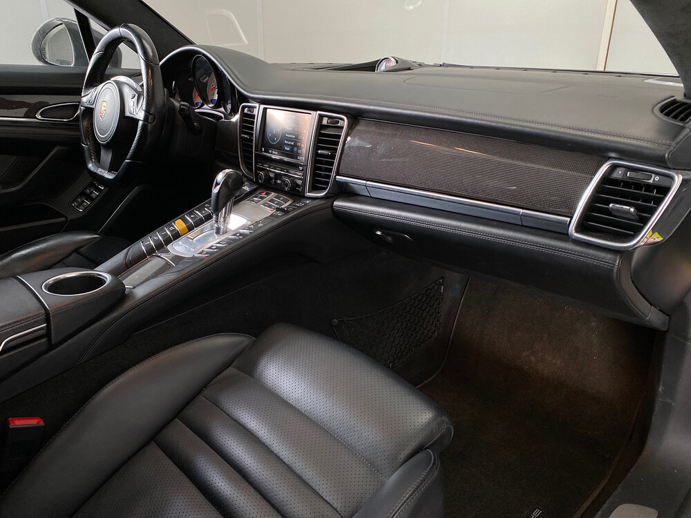 Porsche Panamera 4.8 Turbo S 551PS 2013, 9-KXB-42