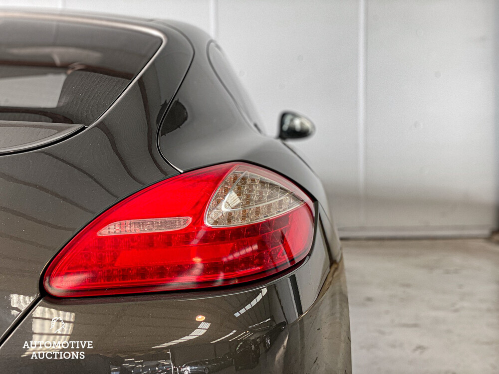 Porsche Panamera 4.8 Turbo S 551PS 2013, 9-KXB-42