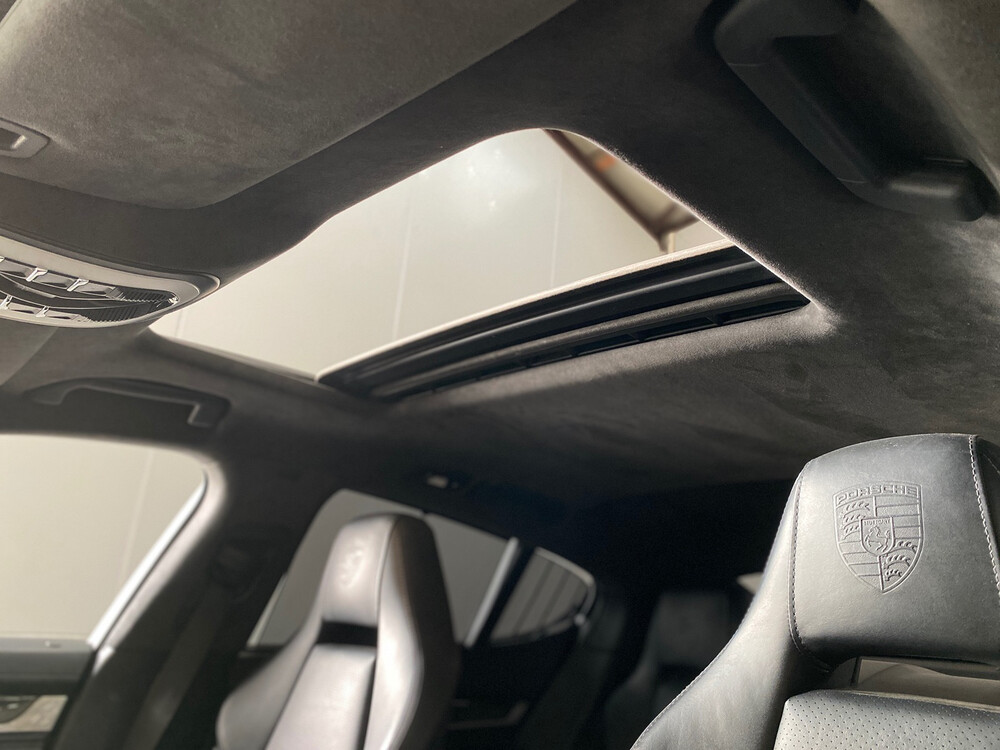 Porsche Panamera 4.8 Turbo S 551PS 2013, 9-KXB-42