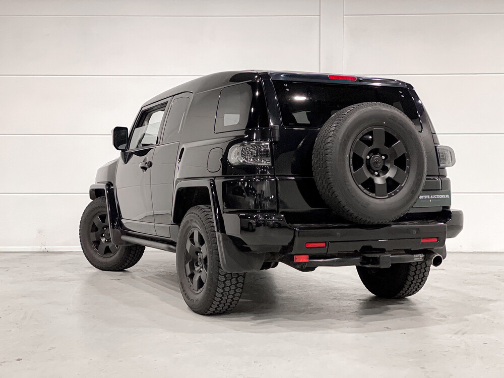 Toyota FJ Cruiser 4.0 V6 242 PS 2007, J-761-XS.