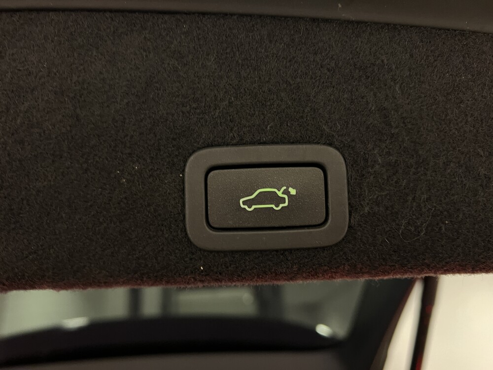 Volvo XC60 D3 2.0 R-Design 150pk 2016, XK-208-L