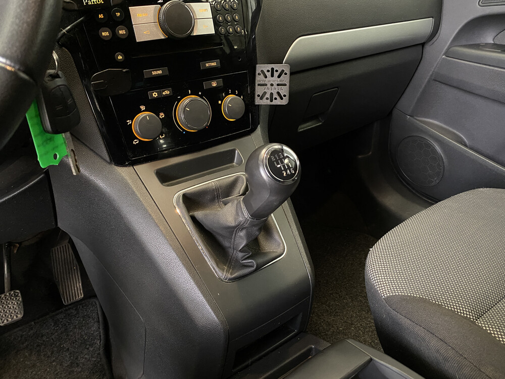 Opel Zafira 1.7 CDTi Edition 125pk 2011 -Grijs kenteken-, V-004-BT