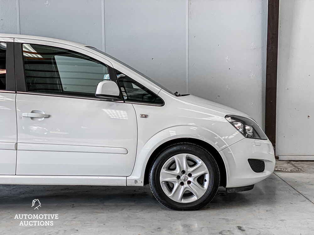 Opel Zafira 1.7 CDTi Edition 125pk 2011 -Grijs kenteken-, V-004-BT