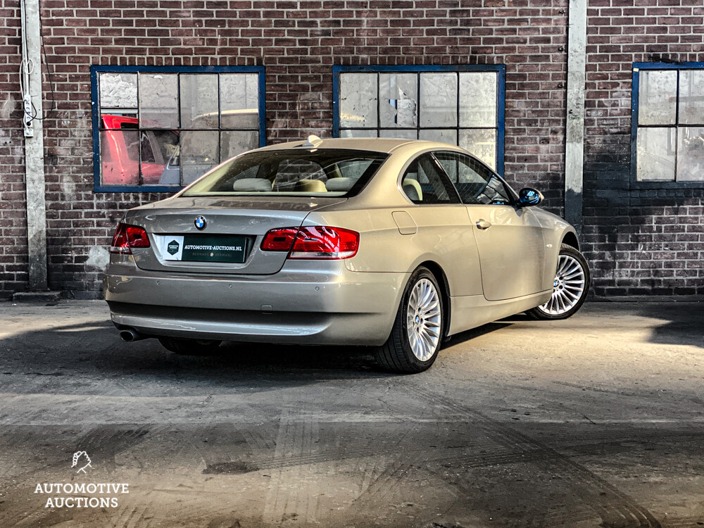 BMW 320i Coupe 163pk 3-Serie 2007