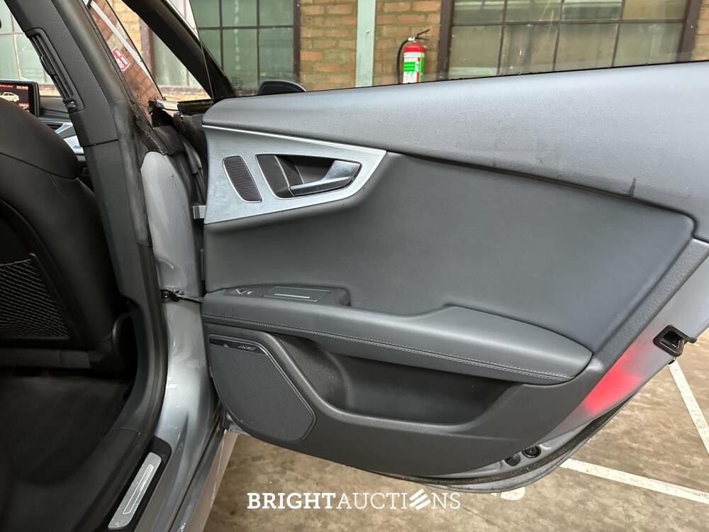 Audi A7 Sportback 3.0 V6 TFSI Quattro Pro Line S 333PK 2016 (Origineel-NL), HL-910-X