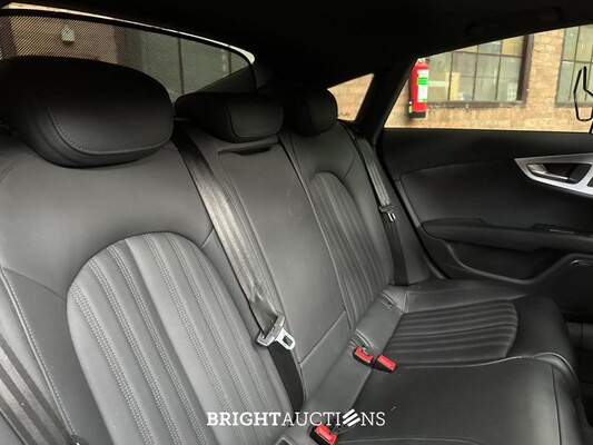 Audi A7 Sportback 3.0 V6 TFSI Quattro Pro Line S 333PK 2016 (Origineel-NL), HL-910-X