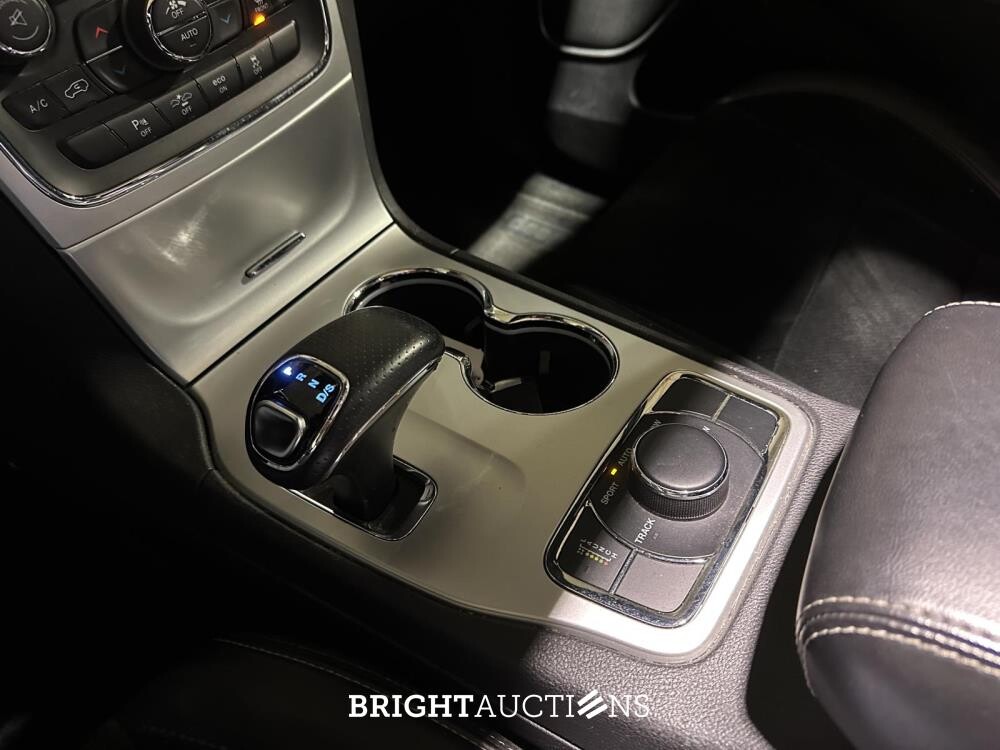 Jeep Grand Cherokee 6.4 V8 SRT8 468PK 2014, 2-ZBL-19