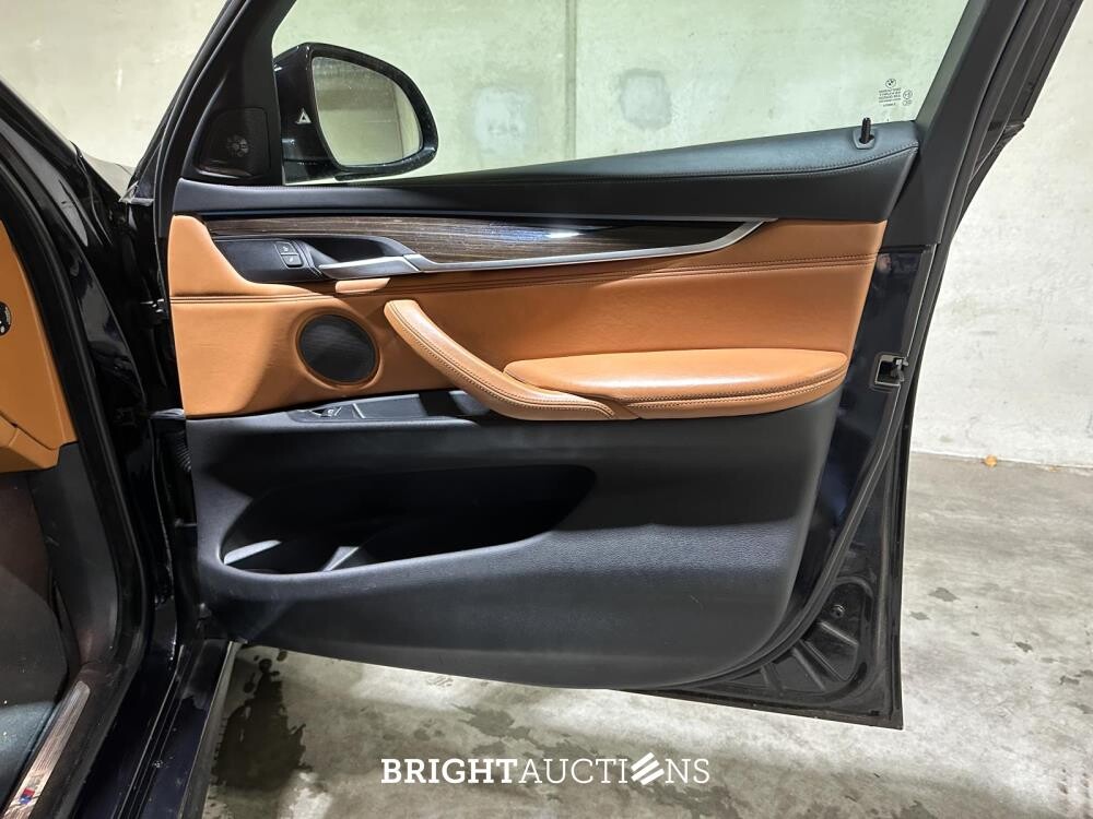 BMW X6 xDrive50i High Executive 4.4 V8 449pk 2015, RJ-025-N