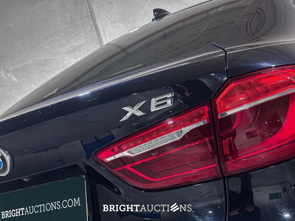 BMW X6 xDrive50i High Executive 4.4 V8 449pk 2015, RJ-025-N