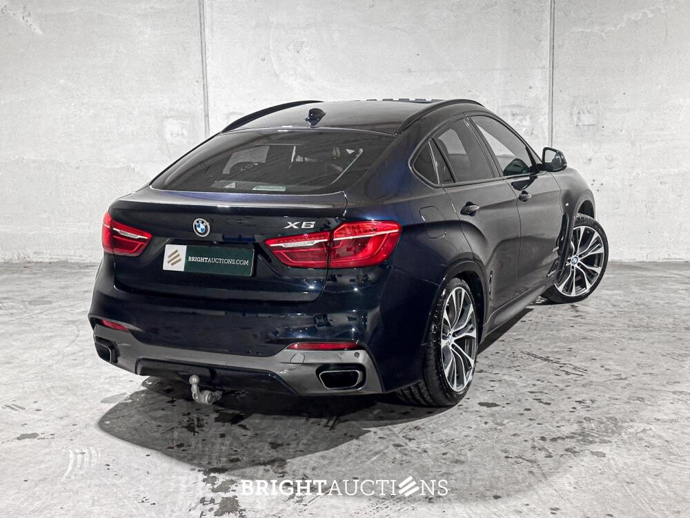 BMW X6 xDrive50i High Executive 4.4 V8 449pk 2015, RJ-025-N