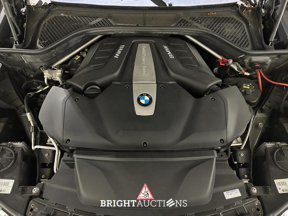 BMW X6 xDrive50i High Executive 4.4 V8 449pk 2015, RJ-025-N