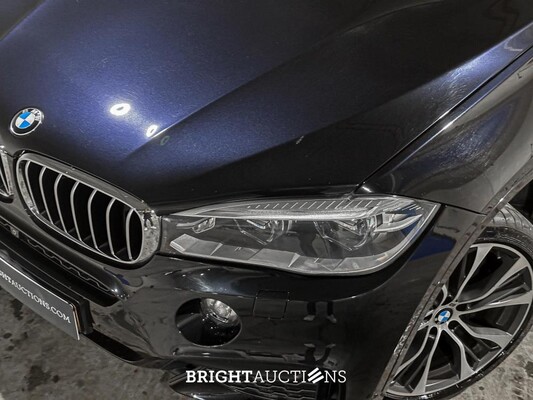 BMW X6 xDrive50i High Executive 4.4 V8 449pk 2015, RJ-025-N