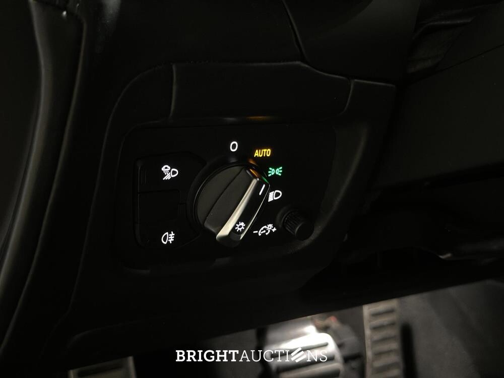 Audi R8 5.2 FSI V10 Quattro Plus 610pk 2016 -CARBON-, SF-186-K