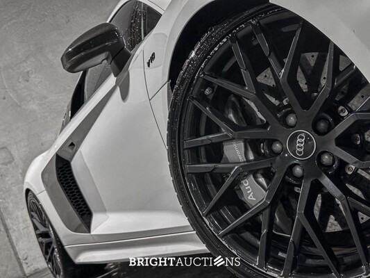 Audi R8 5.2 FSI V10 Quattro Plus 610pk 2016 -CARBON-, SF-186-K