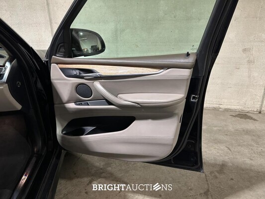 BMW X5M 4.4 V8 575pk 2016 F85 M-Sport, JLN-94-T