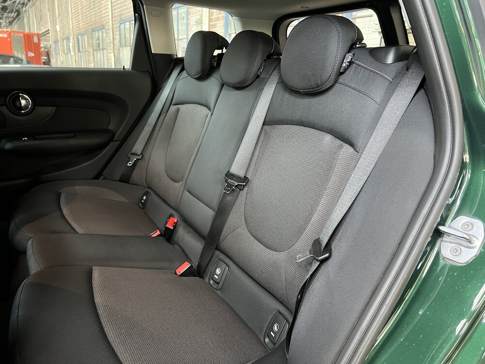 Mini Clubmann 1.5D 116 PS British Racing Green Mini Cooper 2016.