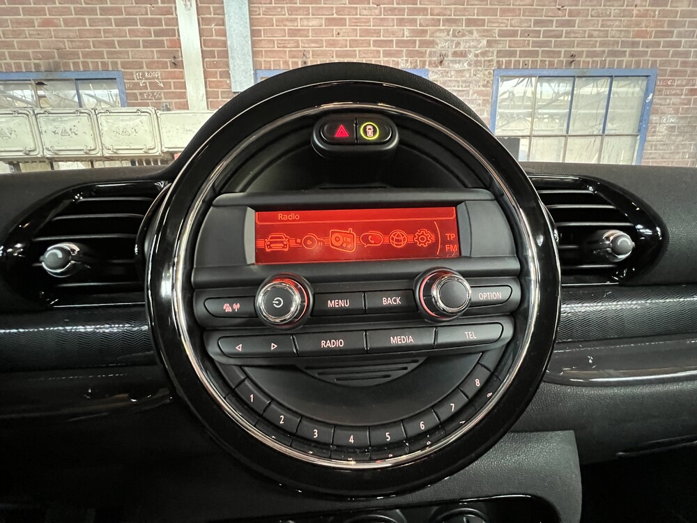 Mini Clubmann 1.5D 116 PS British Racing Green Mini Cooper 2016.