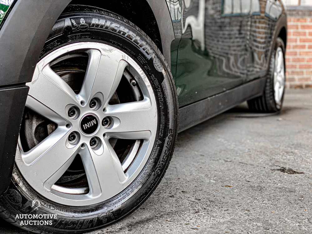 Mini Clubmann 1.5D 116 PS British Racing Green Mini Cooper 2016.