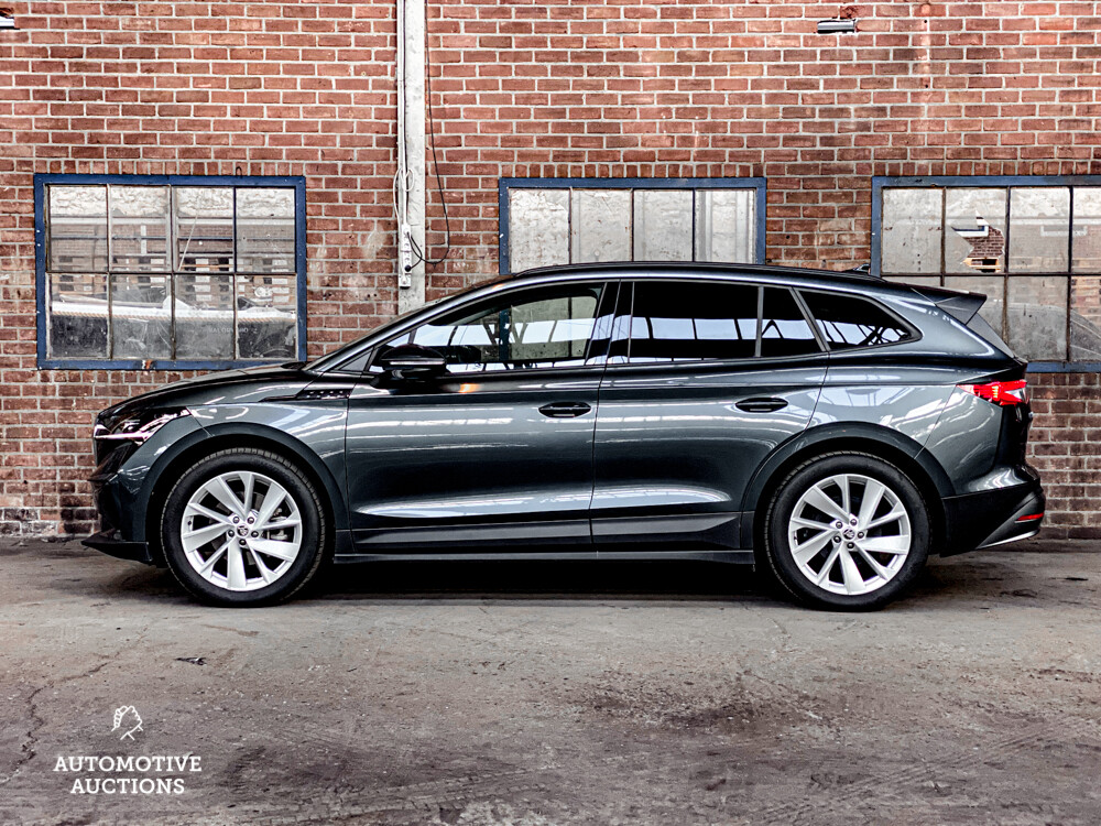 Skoda Enyaq iV 60 179hp 2021 Manufacturer's Warranty.