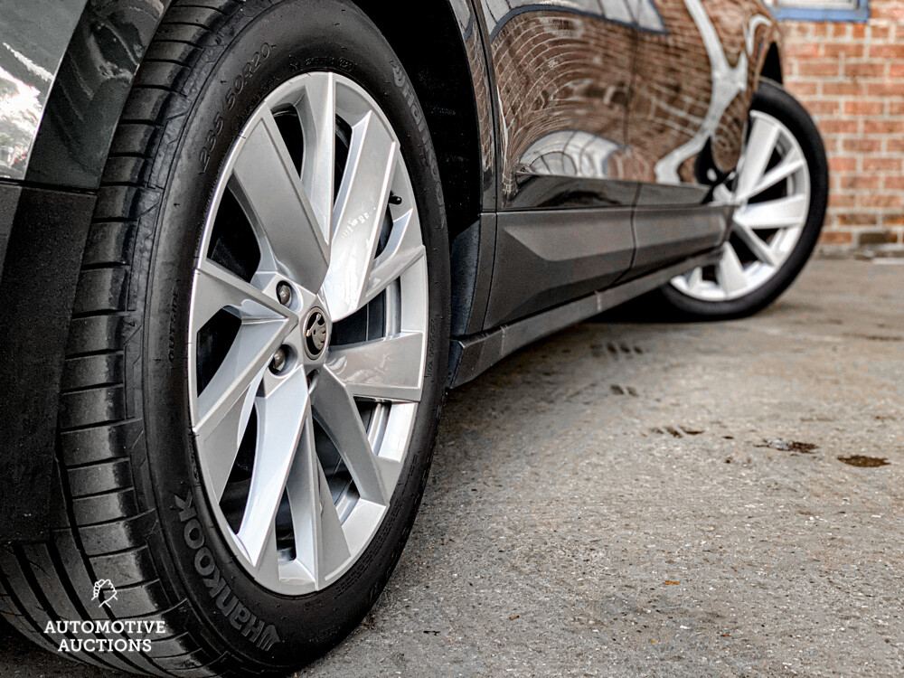 Skoda Enyaq iV 60 179hp 2021 Manufacturer's Warranty.