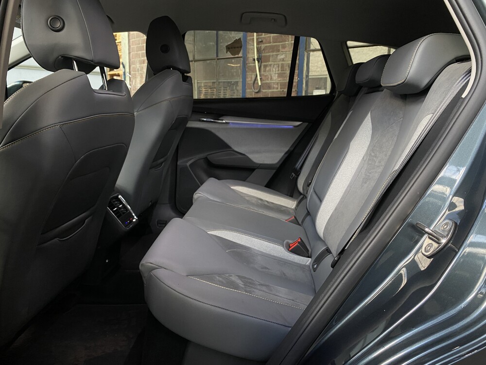 Skoda Enyaq iV 60 179hp 2021 Manufacturer's Warranty.