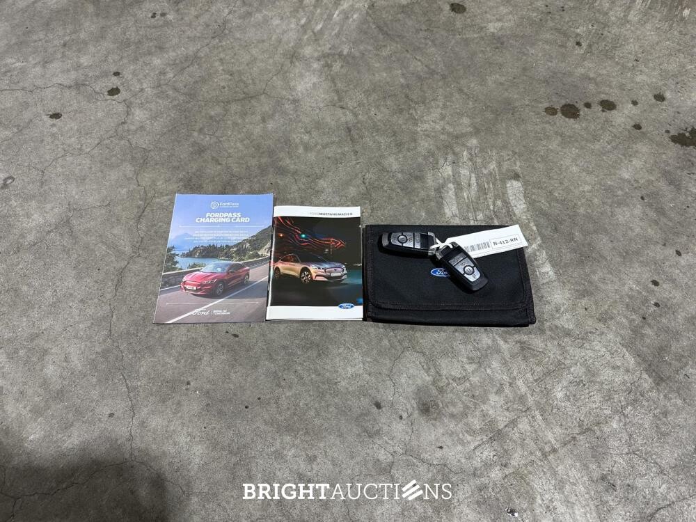 Ford Mustang Mach-E RWD 75 kWh 269pk 2021 (Origineel-NL + 1e Eigenaar), N-412-RN