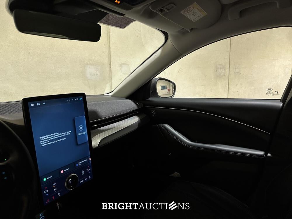 Ford Mustang Mach-E RWD 75 kWh 269pk 2021 (Origineel-NL + 1e Eigenaar), N-412-RN