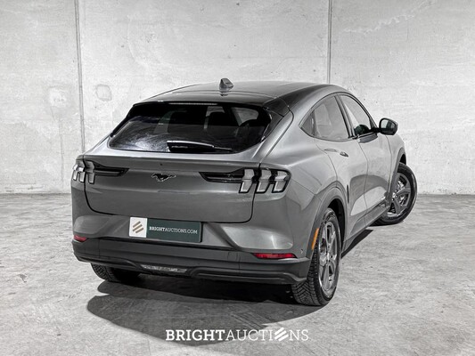 Ford Mustang Mach-E RWD 75 kWh 269pk 2021 (Origineel-NL + 1e Eigenaar), N-412-RN