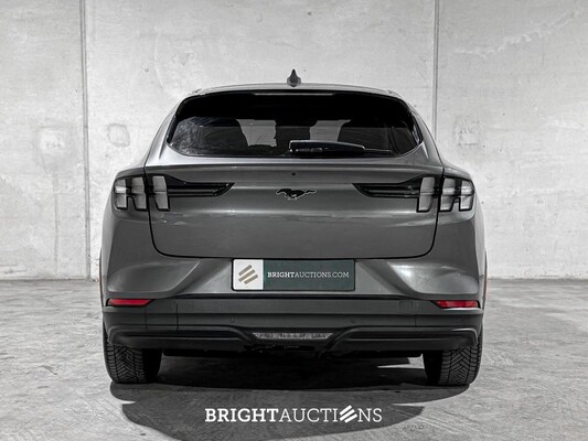 Ford Mustang Mach-E RWD 75 kWh 269pk 2021 (Origineel-NL + 1e Eigenaar), N-412-RN