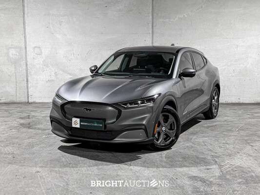 Ford Mustang Mach-E RWD 75 kWh 269pk 2021 (Origineel-NL + 1e Eigenaar), N-412-RN