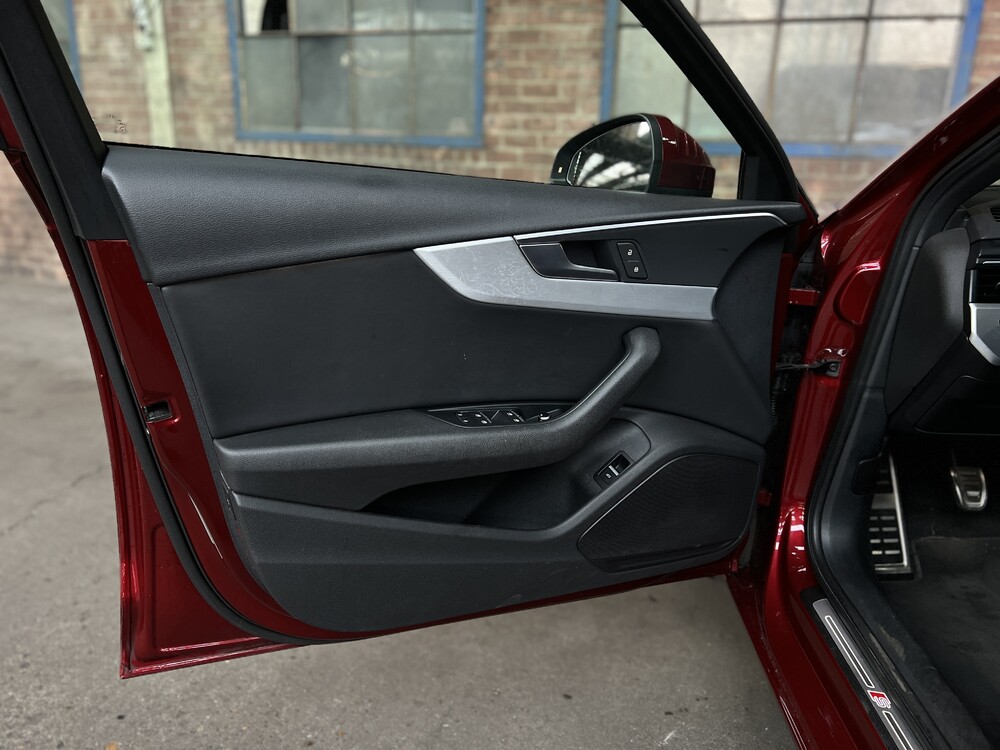 Audi A4 Avant 2.0 TDI S-Line 150pk 2017 -Org. NL-, NL-149-D