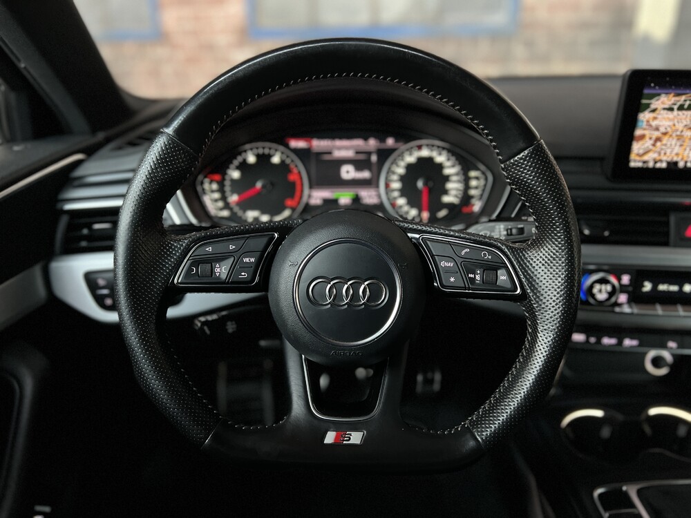 Audi A4 Avant 2.0 TDI S-Line 150pk 2017 -Org. NL-, NL-149-D