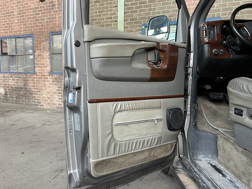 G.M.C. Savana Camper Van 2008 GMC