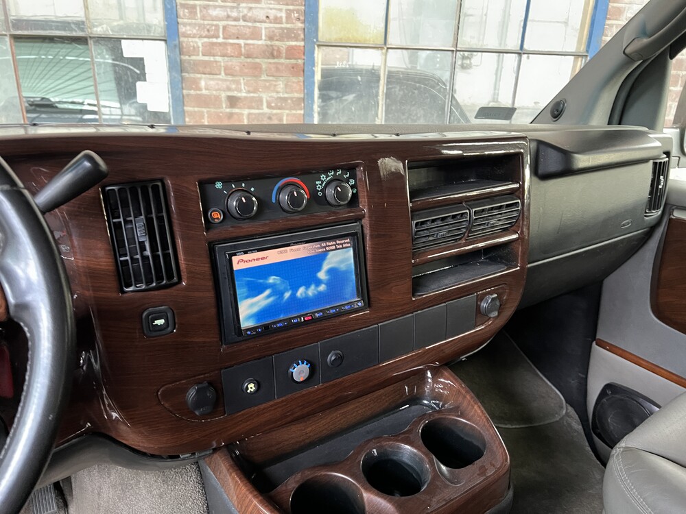 G.M.C. Savana Camper Van 2008 GMC