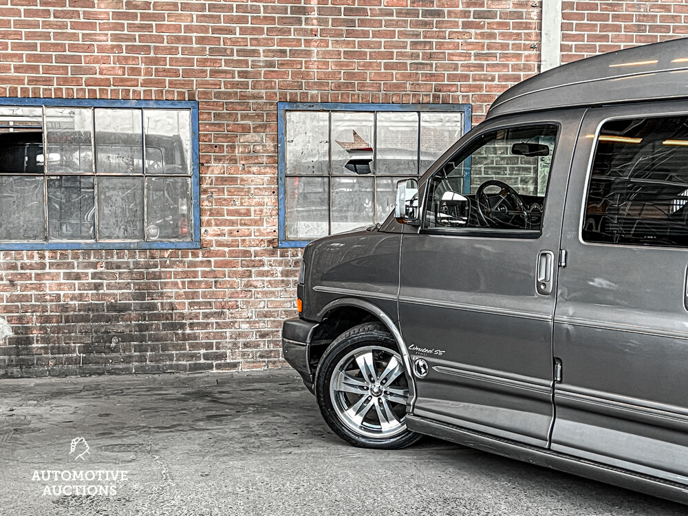 G.M.C. Savana Camper Van 2008 GMC