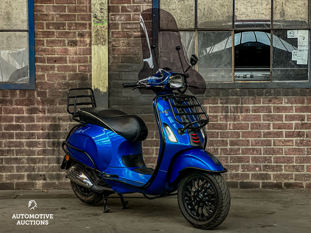Piaggio Vespa Sprint 25km 2015, F-388-ZD -Volle Option-.