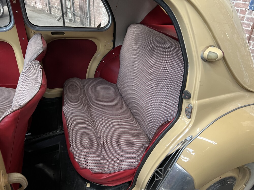 Renault 4 CV R 1062 Sport 22pk 1961