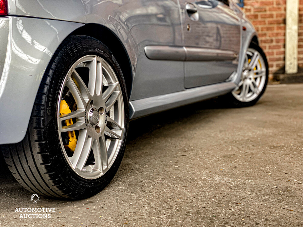 Renault Sport Clio RS 2.0 172hp 2004 -YOUNGTIMER-.