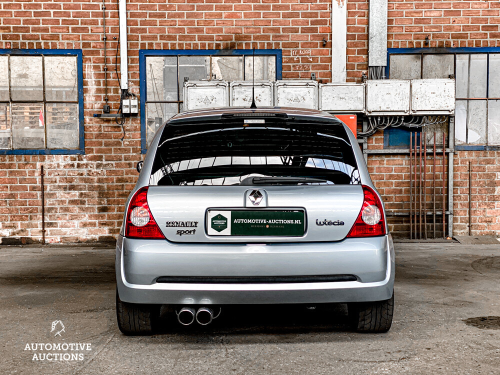 Renault Sport Clio RS 2.0 172hp 2005 -YOUNGTIMER-.