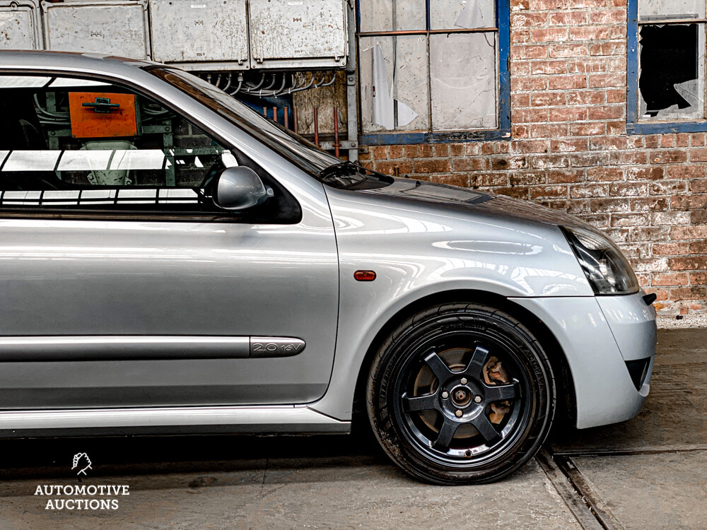 Renault Sport Clio RS 2.0 172hp 2005 -YOUNGTIMER-.
