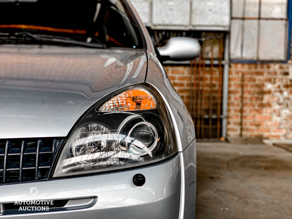 Renault Sport Clio RS 2.0 172hp 2005 -YOUNGTIMER-.