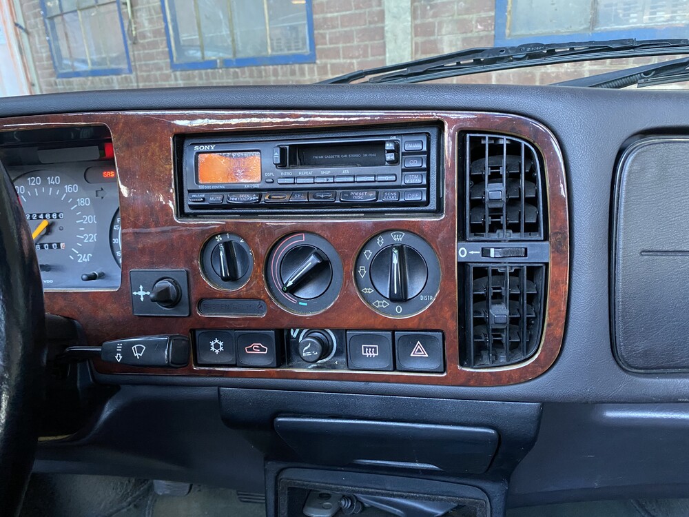 Saab 900 2.0 SE turbo 141pk Cabriolet 1994, HZ-SV-22