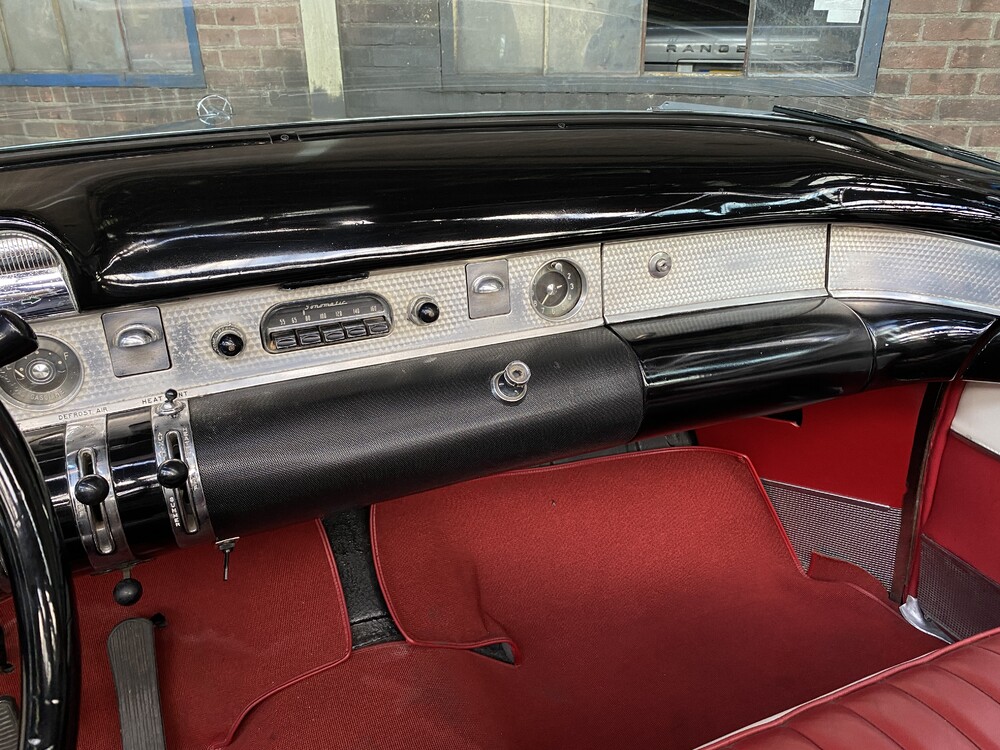 Buick Roadmaster Convertible 76 C V8 Cabriolet 1954