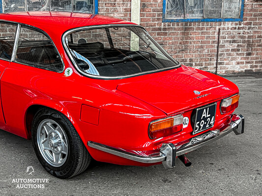 Alfa Romeo GTV 2000 Veloce 2.0 150hp 1971, AL-59-24.