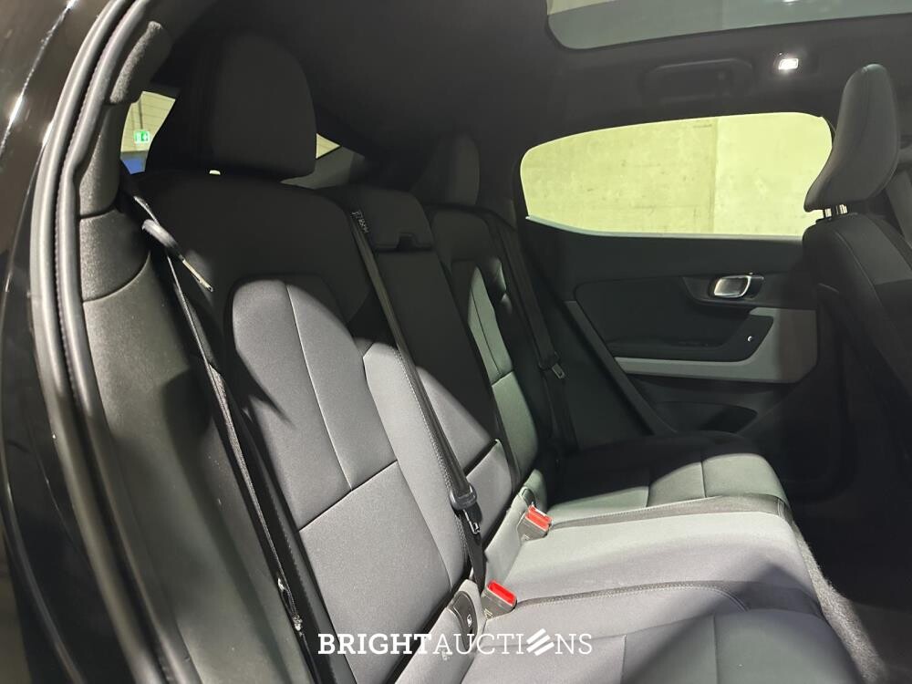 Polestar 2 Long Range Dual Motor Launch Edition 78kWh 408pk 2020 (Origineel-NL + 1e Eigenaar) J-075-LS