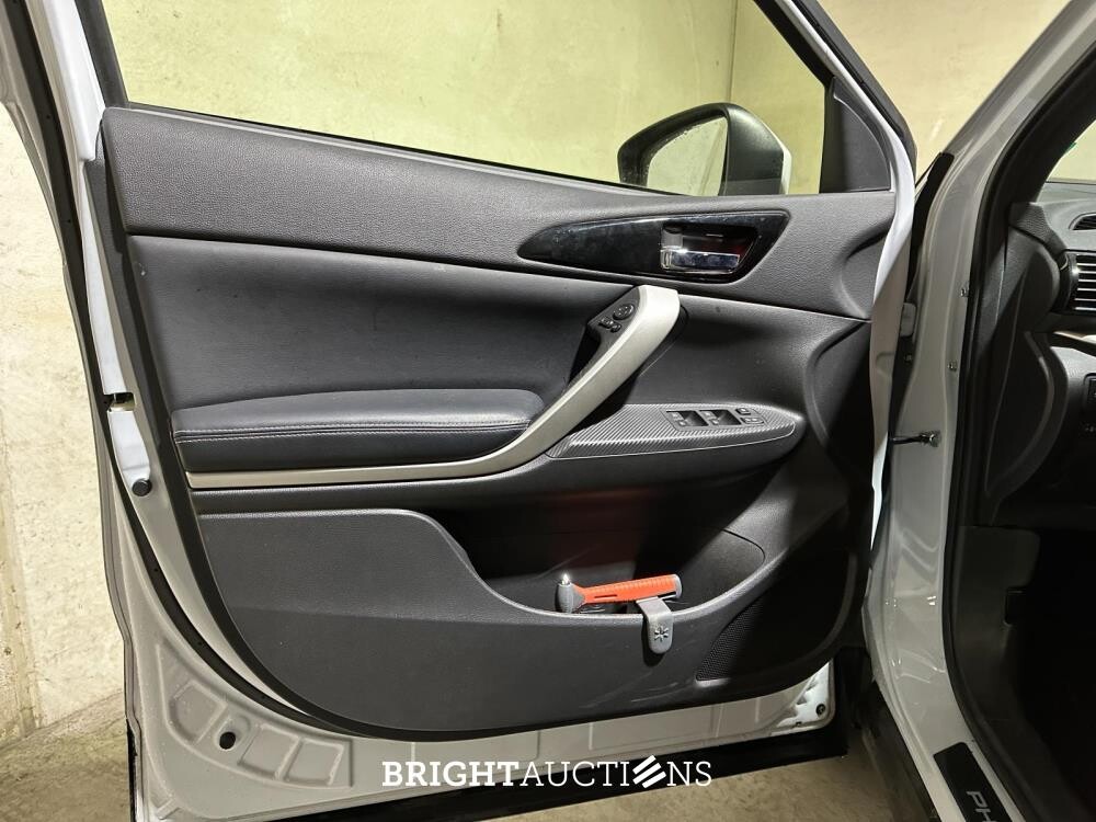 Mitsubishi Eclipse Cross 2.4 PHEV Business Intense+ 188pk 2023 (Origineel-NL & 1e Eigenaar), S-920-VD