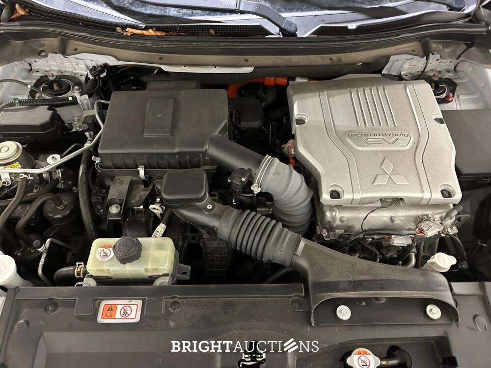 Mitsubishi Eclipse Cross 2.4 PHEV Business Intense+ 188pk 2023 (Origineel-NL & 1e Eigenaar), S-920-VD