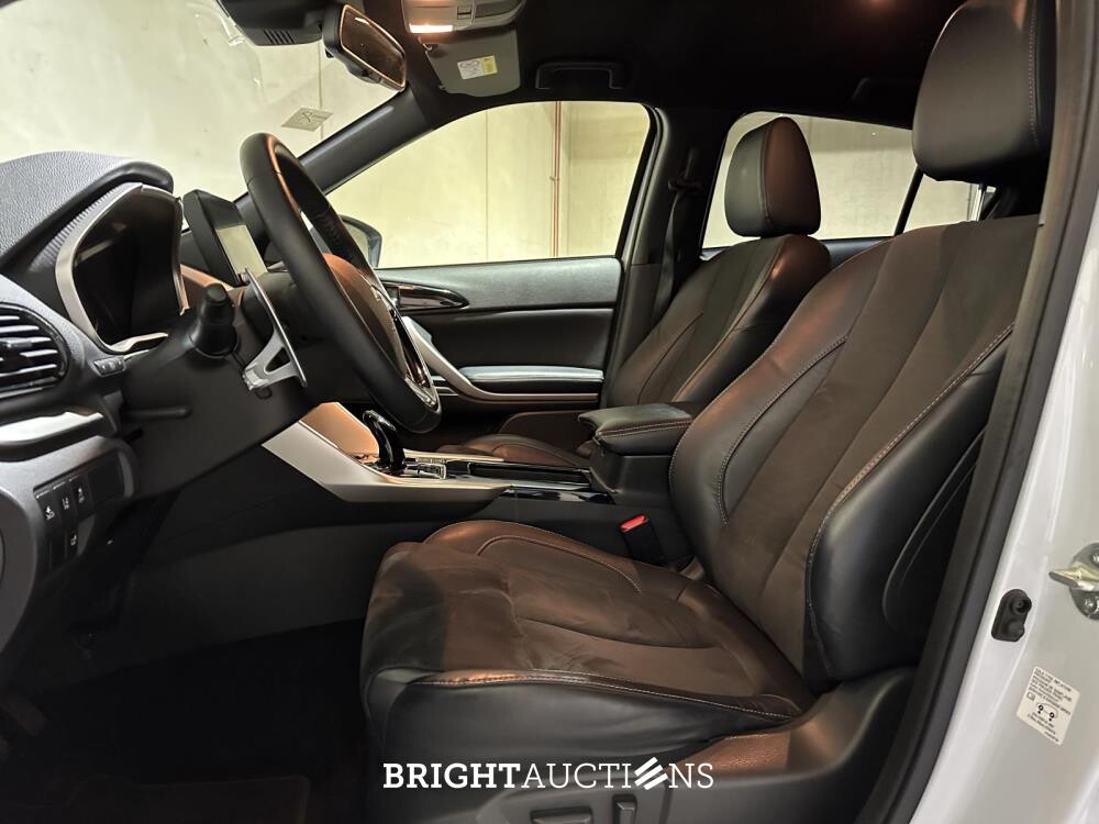 Mitsubishi Eclipse Cross 2.4 PHEV Business Intense+ 188pk 2023 (Origineel-NL & 1e Eigenaar), S-920-VD