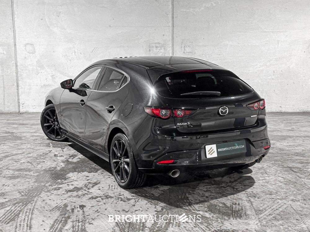 Mazda 3 2.0 e-SkyActiv-X M Hybrid 186 Luxury 186pk 2021 (Origineel-NL + 1e eigenaar), L-082-DS