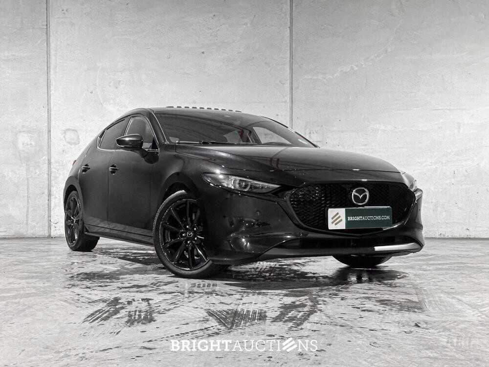 Mazda 3 2.0 e-SkyActiv-X M Hybrid 186 Luxury 186pk 2021 (Origineel-NL + 1e eigenaar), L-082-DS